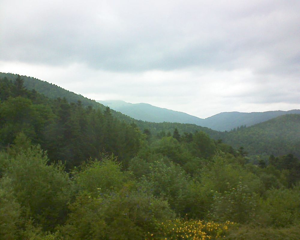 Le petit ballon vu depuis le Domaine Langmatt à Murbach le 02.07.2017 à 17:00 Le petit ballon (Alsace, Vosges) le 02.07.2017 à 17:00