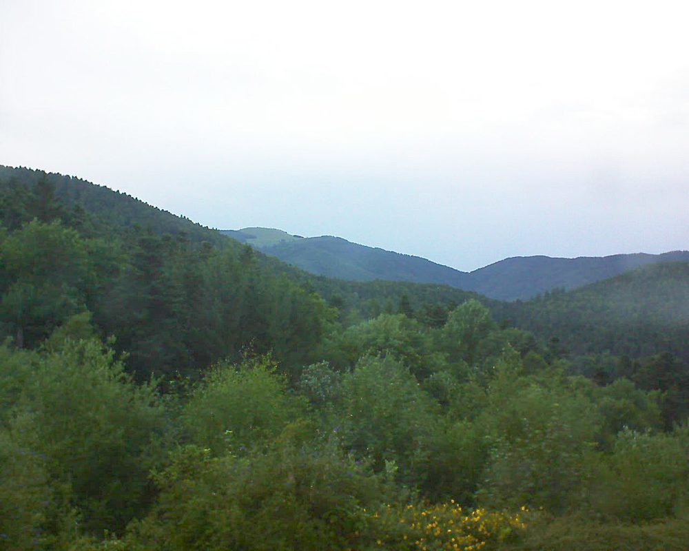 Le petit ballon vu depuis le Domaine Langmatt à Murbach le 09.07.2017 à 20:00 Le petit ballon (Alsace, Vosges) le 09.07.2017 à 20:00