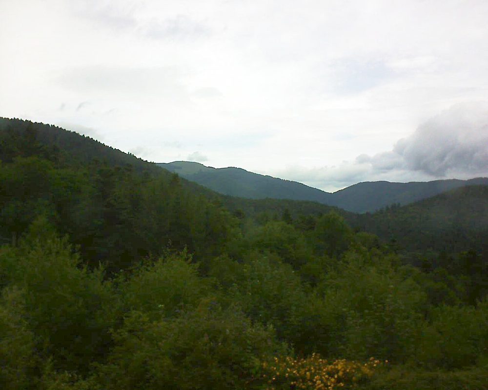 Le petit ballon vu depuis le Domaine Langmatt à Murbach le 11.07.2017 à 11:00 Le petit ballon (Alsace, Vosges) le 11.07.2017 à 11:00