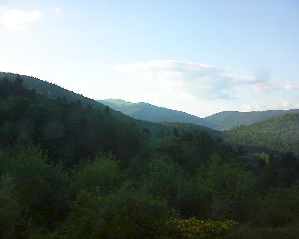Le petit ballon vu depuis le Domaine Langmatt à Murbach le 14.07.2017 à 19:30 Le petit ballon (Alsace, Vosges) le 14.07.2017 à 19:30