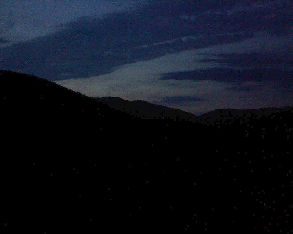 Le petit ballon vu depuis le Domaine Langmatt à Murbach le 18.07.2017 à 22:00 Le petit ballon (Alsace, Vosges) le 18.07.2017 à 22:00