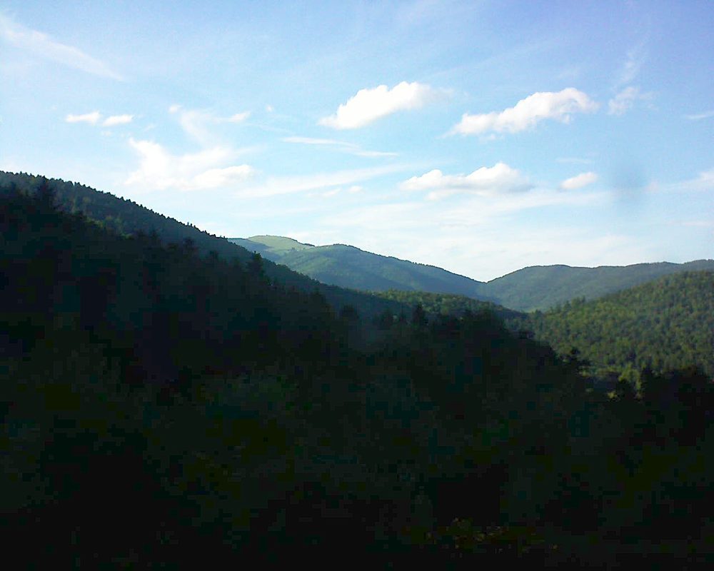 Le petit ballon vu depuis le Domaine Langmatt à Murbach le 29.07.2017 à 19:00 Le petit ballon (Alsace, Vosges) le 29.07.2017 à 19:00