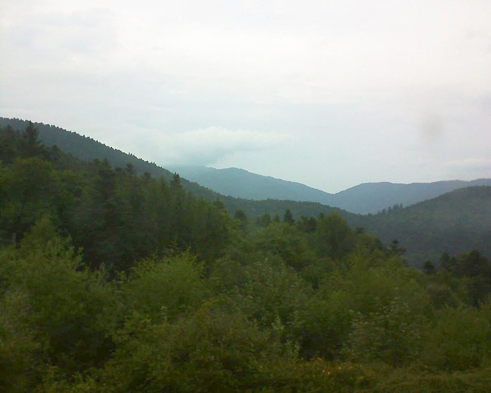 Le petit ballon vu depuis le Domaine Langmatt à Murbach le 01.08.2017 à 19:00 Le petit ballon (Alsace, Vosges) le 01.08.2017 à 19:00