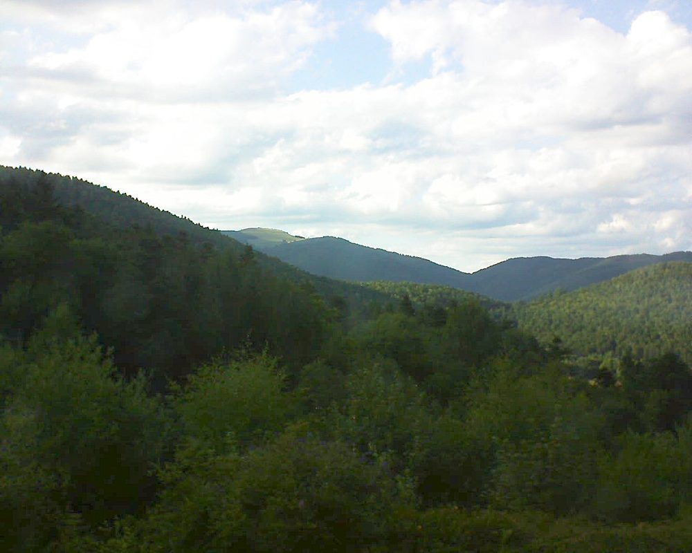 Le petit ballon vu depuis le Domaine Langmatt à Murbach le 06.08.2017 à 18:45 Le petit ballon (Alsace, Vosges) le 06.08.2017 à 18:45