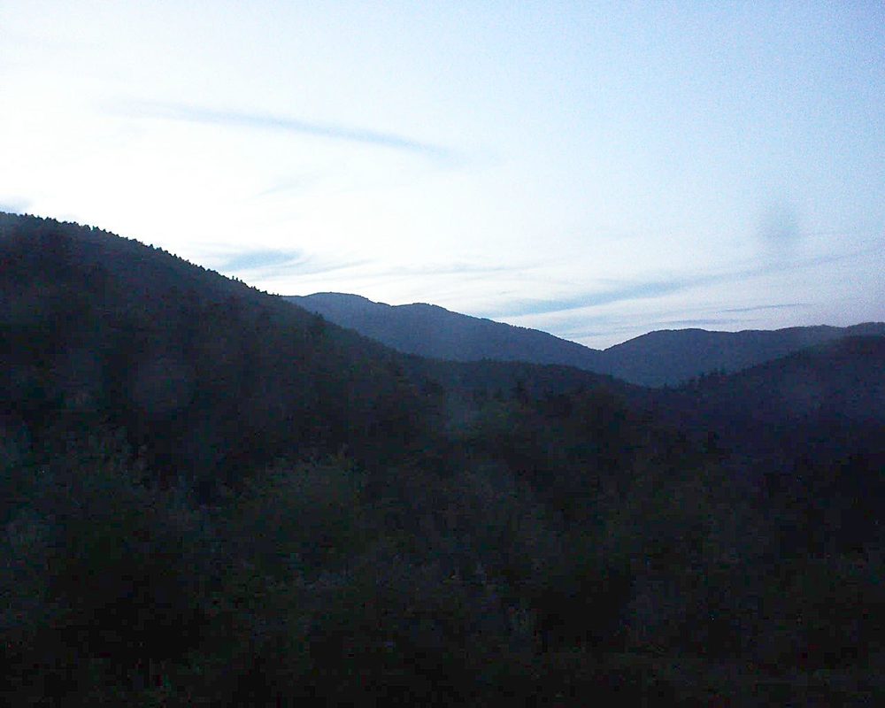 Le petit ballon vu depuis le Domaine Langmatt à Murbach le 07.08.2017 à 21:15 Le petit ballon (Alsace, Vosges) le 07.08.2017 à 21:15