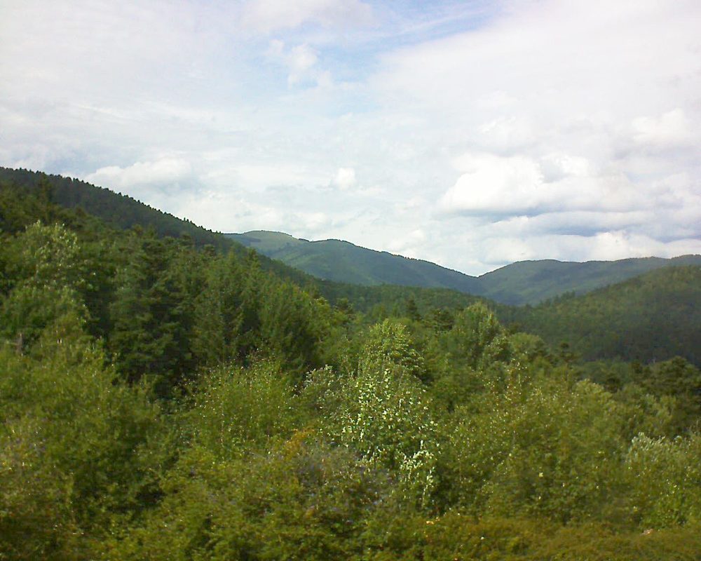 Le petit ballon vu depuis le Domaine Langmatt à Murbach le 18.08.2017 à 15:15 Le petit ballon (Alsace, Vosges) le 18.08.2017 à 15:15
