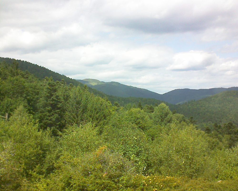 Le petit ballon vu depuis le Domaine Langmatt à Murbach le 21.08.2017 à 14:15 Le petit ballon (Alsace, Vosges) le 21.08.2017 à 14:15