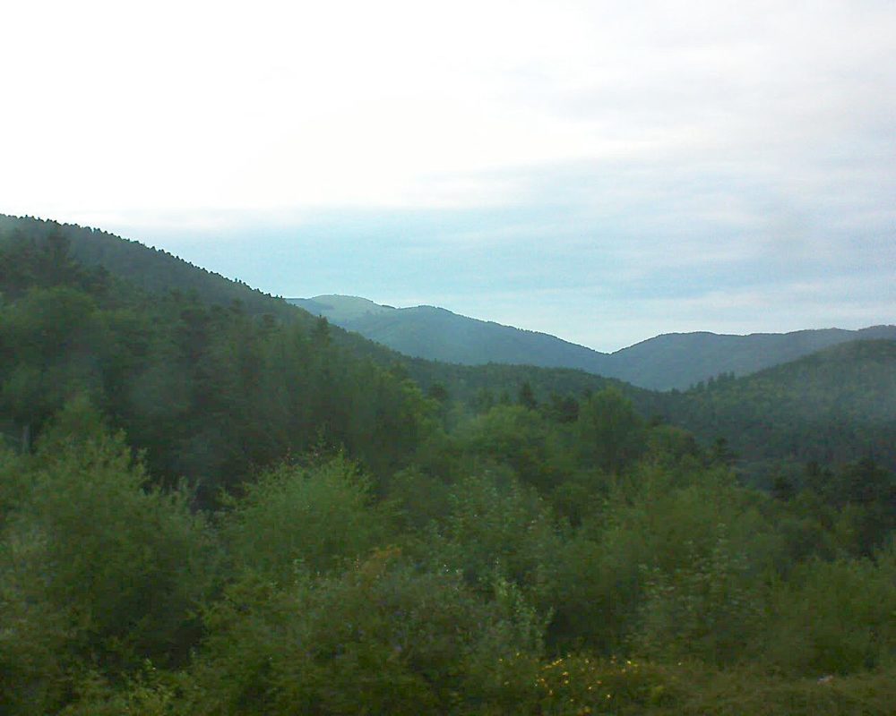 Le petit ballon vu depuis le Domaine Langmatt à Murbach le 21.08.2017 à 20:00 Le petit ballon (Alsace, Vosges) le 21.08.2017 à 20:00