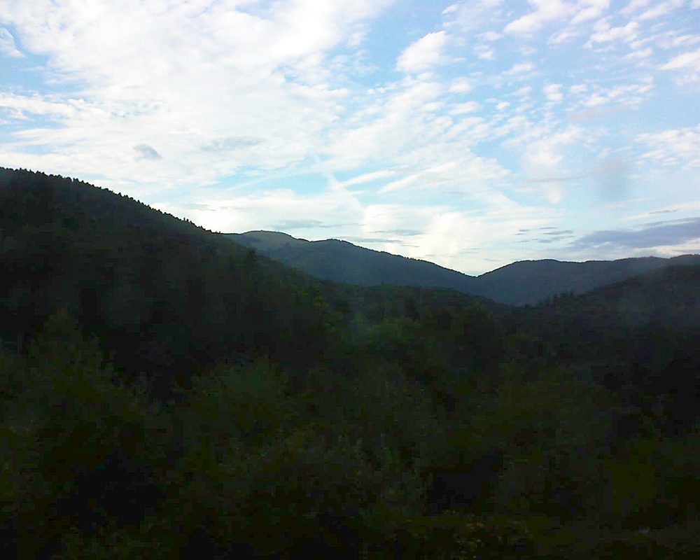 Le petit ballon vu depuis le Domaine Langmatt à Murbach le 05.09.2017 à 18:45 Le petit ballon (Alsace, Vosges) le 05.09.2017 à 18:45