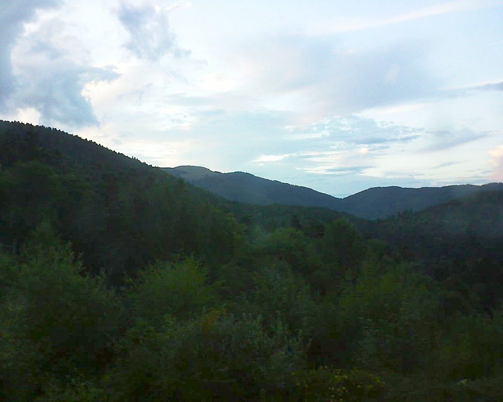 Le petit ballon vu depuis le Domaine Langmatt à Murbach le 05.09.2017 à 20:00 Le petit ballon (Alsace, Vosges) le 05.09.2017 à 20:00