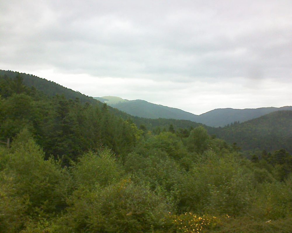 Le petit ballon vu depuis le Domaine Langmatt à Murbach le 08.09.2017 à 13:15 Le petit ballon (Alsace, Vosges) le 08.09.2017 à 13:15