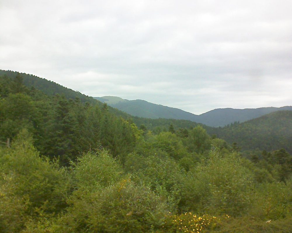 Le petit ballon vu depuis le Domaine Langmatt à Murbach le 08.09.2017 à 14:15 Le petit ballon (Alsace, Vosges) le 08.09.2017 à 14:15