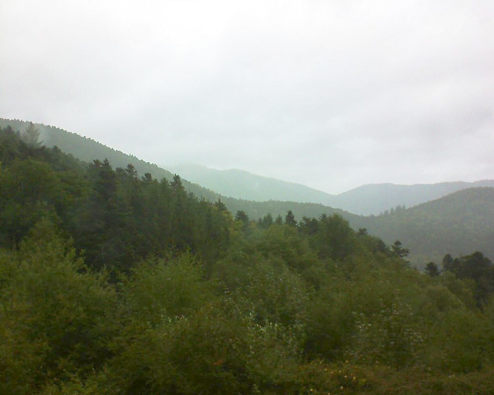 Le petit ballon vu depuis le Domaine Langmatt à Murbach le 13.09.2017 à 14:00 Le petit ballon (Alsace, Vosges) le 13.09.2017 à 14:00