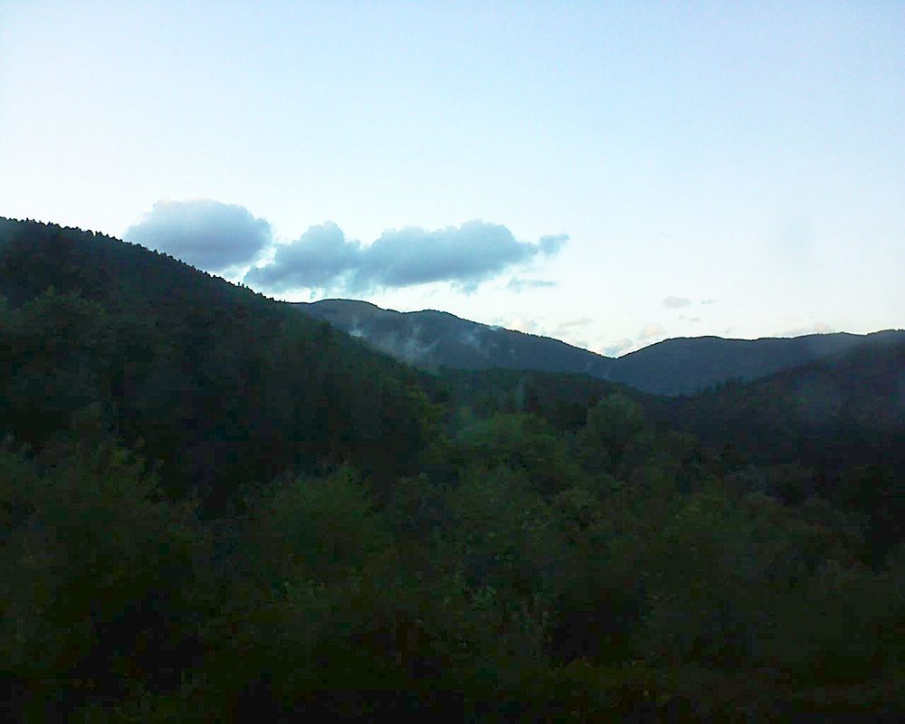 Le petit ballon vu depuis le Domaine Langmatt à Murbach le 14.09.2017 à 19:15 Le petit ballon (Alsace, Vosges) le 14.09.2017 à 19:15