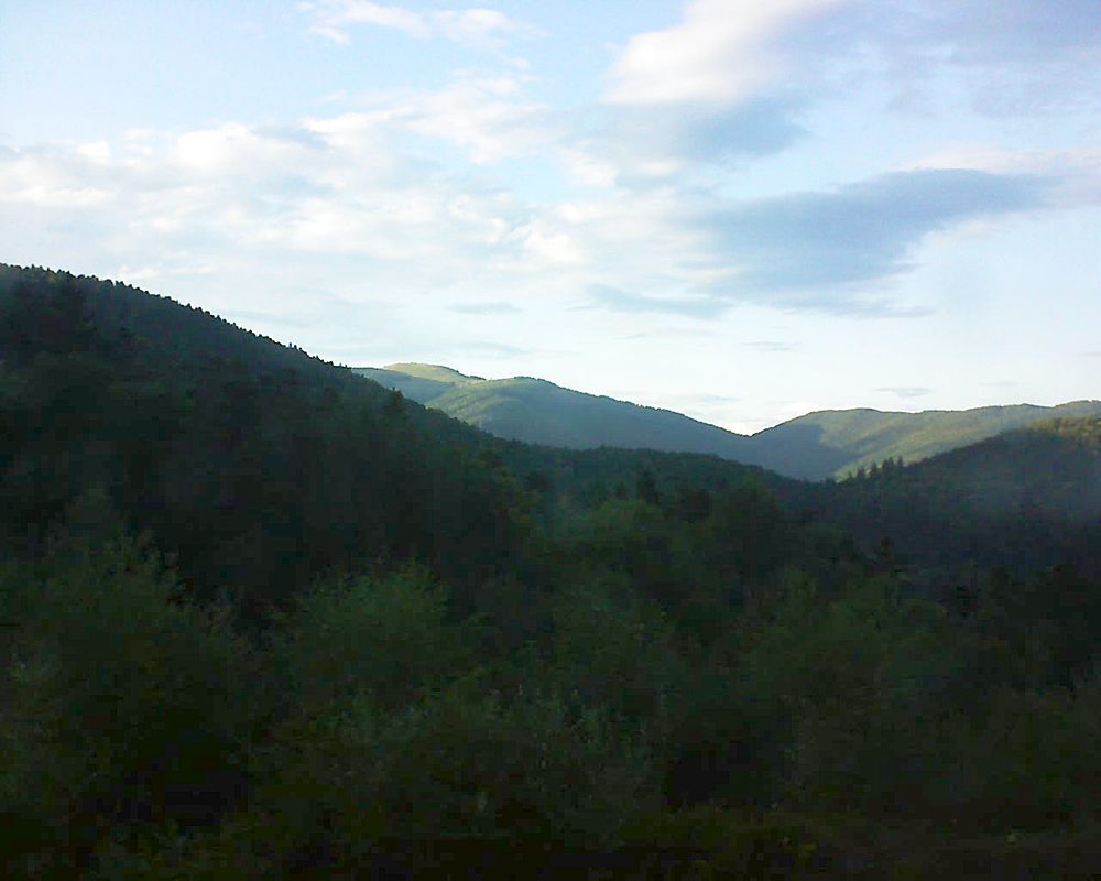 Le petit ballon vu depuis le Domaine Langmatt à Murbach le 15.09.2017 à 18:45 Le petit ballon (Alsace, Vosges) le 15.09.2017 à 18:45