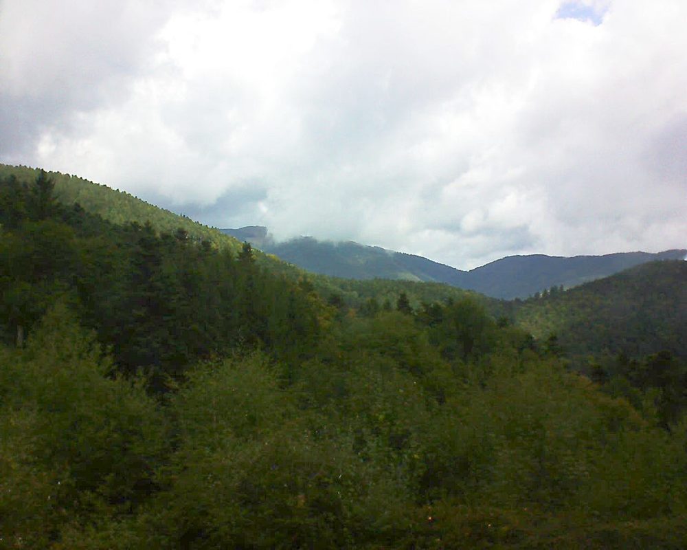 Le petit ballon vu depuis le Domaine Langmatt à Murbach le 19.09.2017 à 12:30 Le petit ballon (Alsace, Vosges) le 19.09.2017 à 12:30