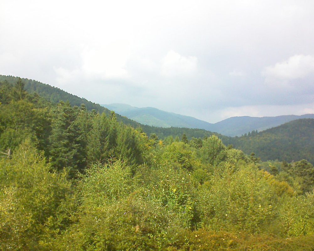 Le petit ballon vu depuis le Domaine Langmatt à Murbach le 20.09.2017 à 15:00 Le petit ballon (Alsace, Vosges) le 20.09.2017 à 15:00