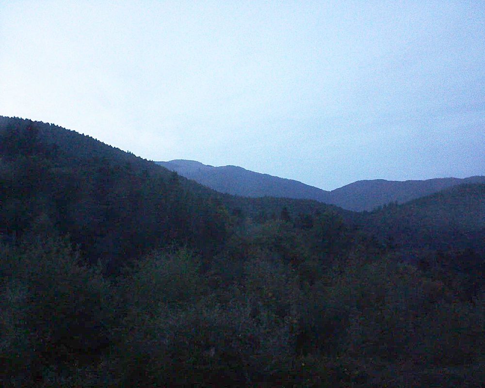 Le petit ballon vu depuis le Domaine Langmatt à Murbach le 21.09.2017 à 19:45 Le petit ballon (Alsace, Vosges) le 21.09.2017 à 19:45