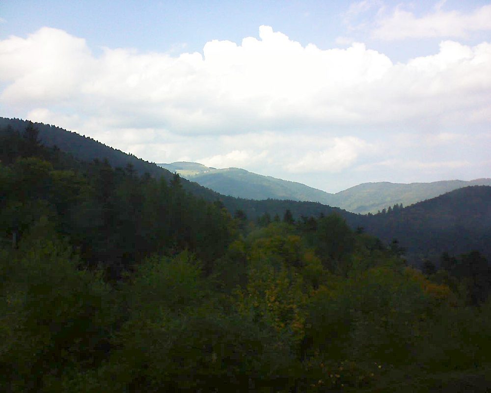Le petit ballon vu depuis le Domaine Langmatt à Murbach le 25.09.2017 à 15:30 Le petit ballon (Alsace, Vosges) le 25.09.2017 à 15:30