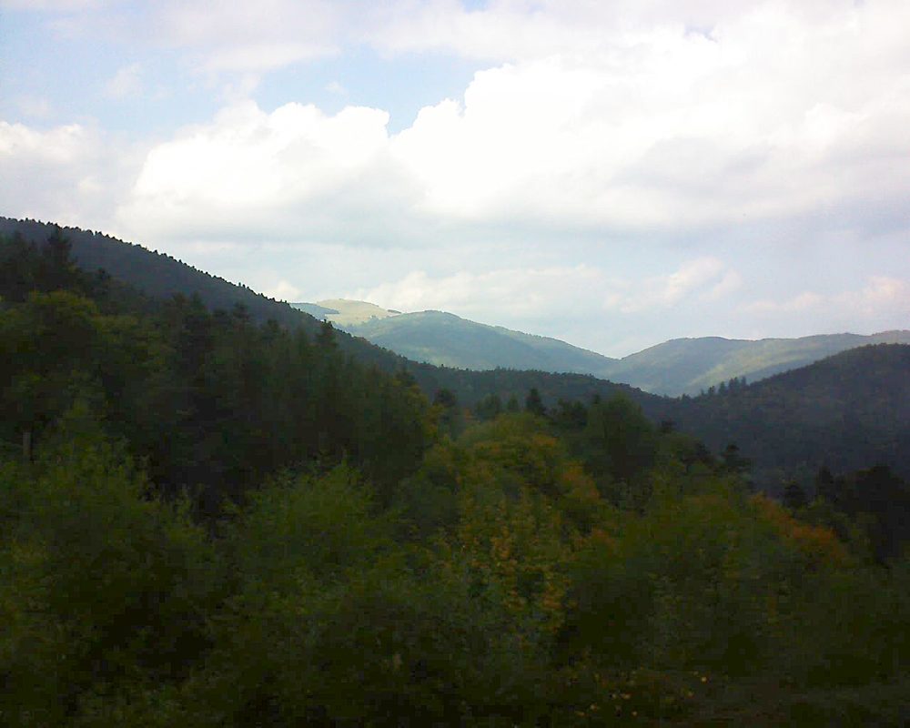 Le petit ballon vu depuis le Domaine Langmatt à Murbach le 25.09.2017 à 15:45 Le petit ballon (Alsace, Vosges) le 25.09.2017 à 15:45