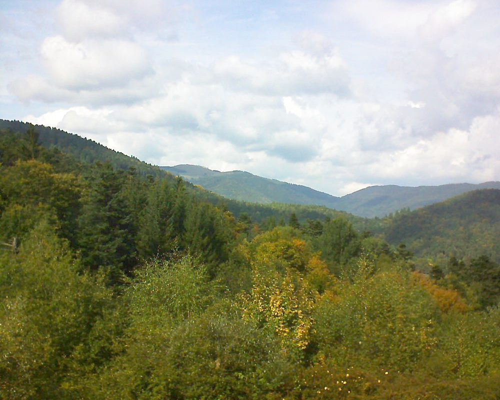 Le petit ballon vu depuis le Domaine Langmatt à Murbach le 26.09.2017 à 14:45 Le petit ballon (Alsace, Vosges) le 26.09.2017 à 14:45
