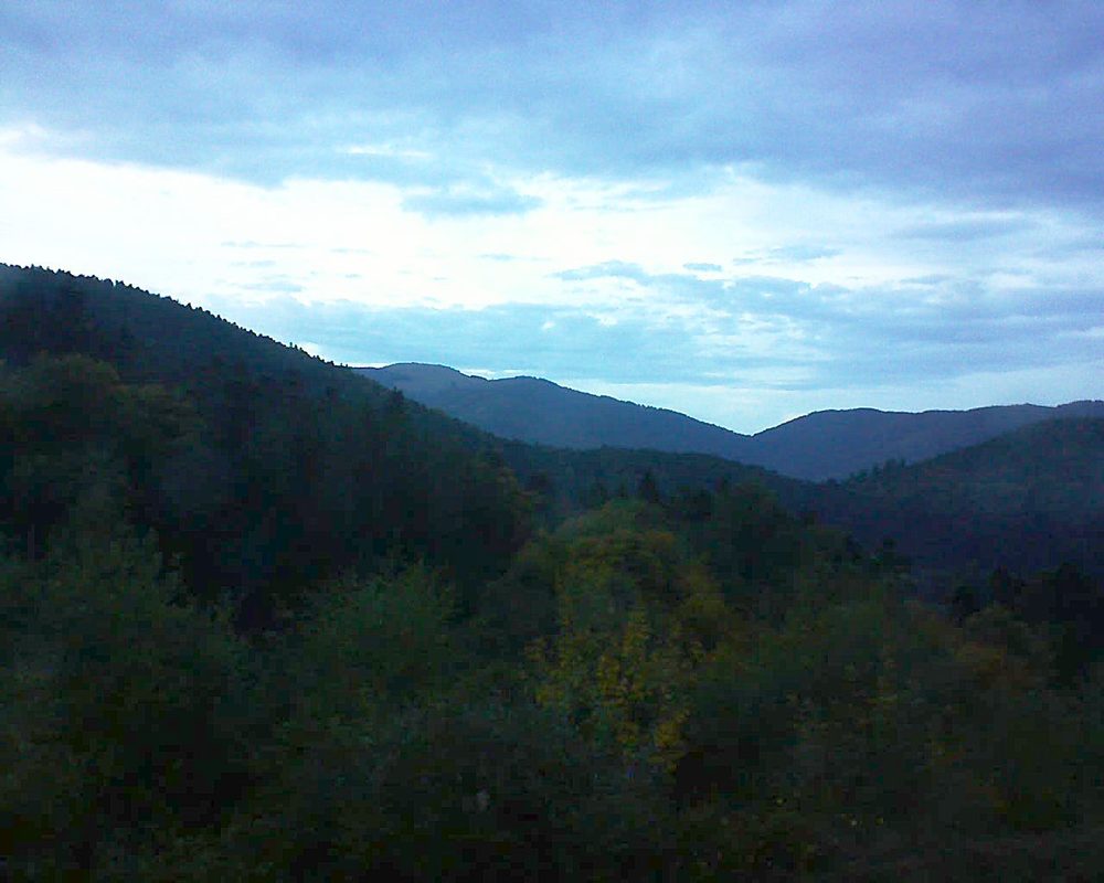 Le petit ballon vu depuis le Domaine Langmatt à Murbach le 28.09.2017 à 19:15 Le petit ballon (Alsace, Vosges) le 28.09.2017 à 19:15
