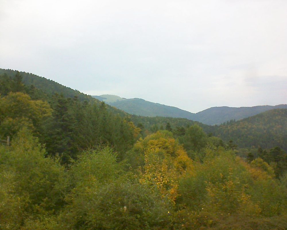 Le petit ballon vu depuis le Domaine Langmatt à Murbach le 30.09.2017 à 12:15 Le petit ballon (Alsace, Vosges) le 30.09.2017 à 12:15