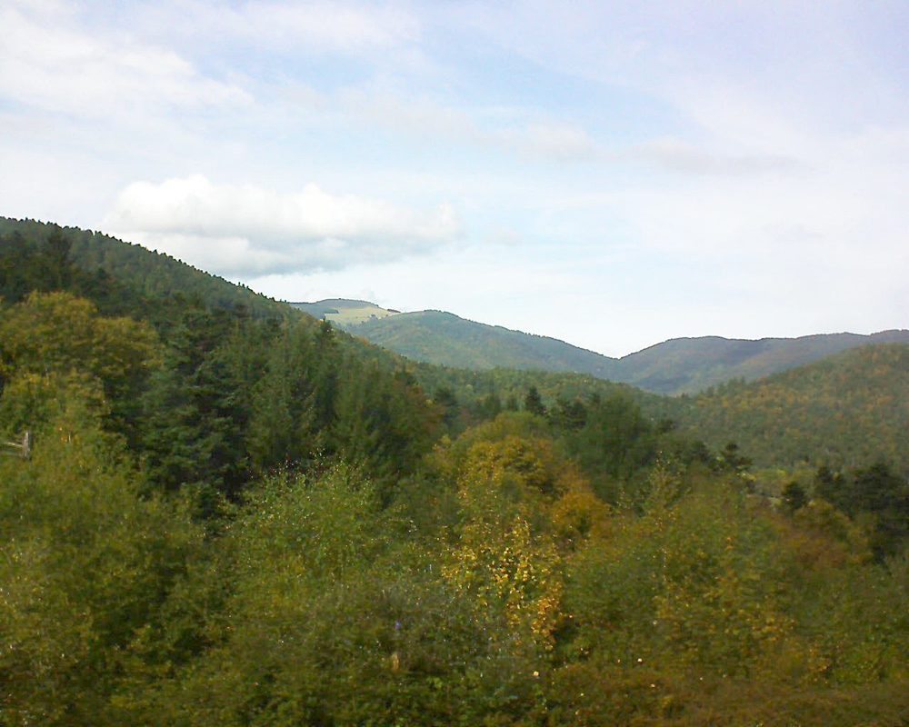 Le petit ballon vu depuis le Domaine Langmatt à Murbach le 01.10.2017 à 14:45 Le petit ballon (Alsace, Vosges) le 01.10.2017 à 14:45