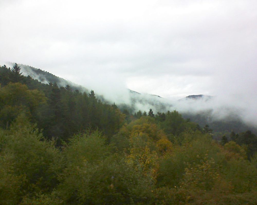 Le petit ballon vu depuis le Domaine Langmatt à Murbach le 02.10.2017 à 11:45 Le petit ballon (Alsace, Vosges) le 02.10.2017 à 11:45