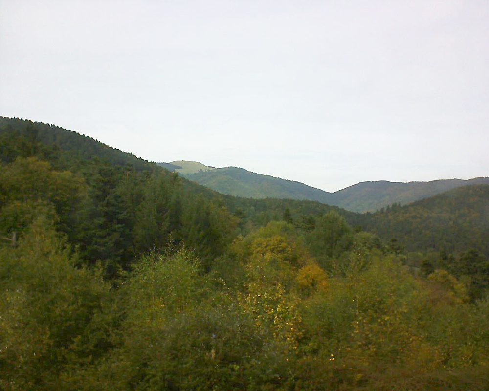 Le petit ballon vu depuis le Domaine Langmatt à Murbach le 04.10.2017 à 14:45 Le petit ballon (Alsace, Vosges) le 04.10.2017 à 14:45