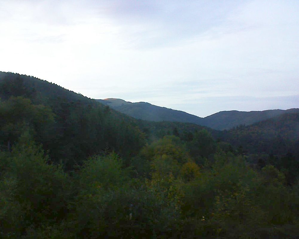 Le petit ballon vu depuis le Domaine Langmatt à Murbach le 04.10.2017 à 19:00 Le petit ballon (Alsace, Vosges) le 04.10.2017 à 19:00