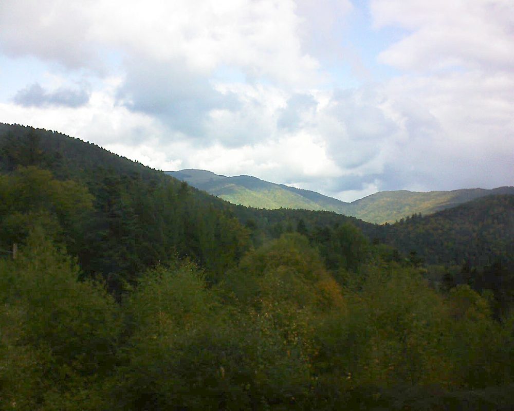 Le petit ballon vu depuis le Domaine Langmatt à Murbach le 06.10.2017 à 12:00 Le petit ballon (Alsace, Vosges) le 06.10.2017 à 12:00
