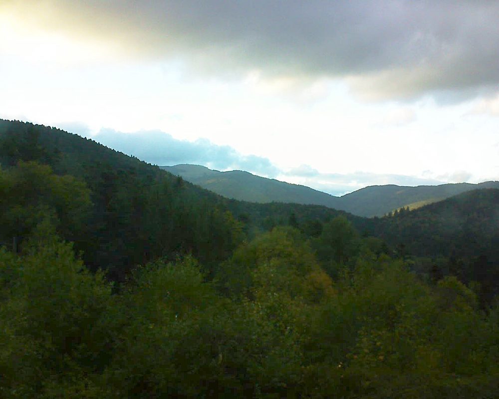 Le petit ballon vu depuis le Domaine Langmatt à Murbach le 06.10.2017 à 18:30 Le petit ballon (Alsace, Vosges) le 06.10.2017 à 18:30