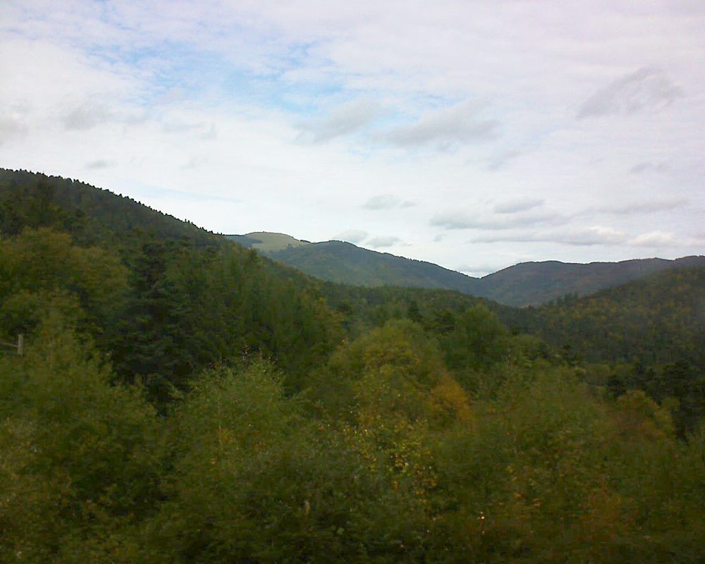 Le petit ballon vu depuis le Domaine Langmatt à Murbach le 07.10.2017 à 12:45 Le petit ballon (Alsace, Vosges) le 07.10.2017 à 12:45