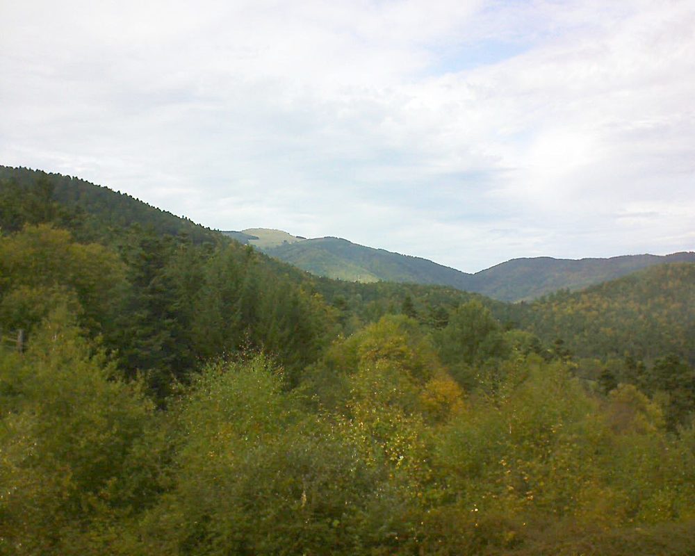 Le petit ballon vu depuis le Domaine Langmatt à Murbach le 07.10.2017 à 15:15 Le petit ballon (Alsace, Vosges) le 07.10.2017 à 15:15