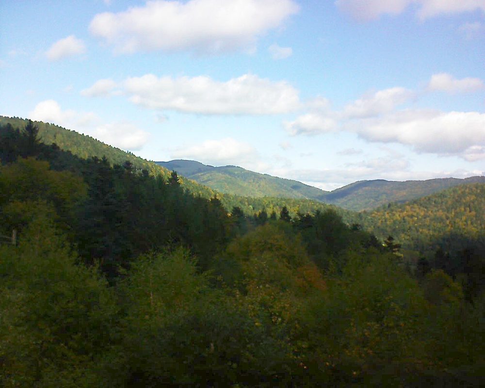 Le petit ballon vu depuis le Domaine Langmatt à Murbach le 11.10.2017 à 11:45 Le petit ballon (Alsace, Vosges) le 11.10.2017 à 11:45