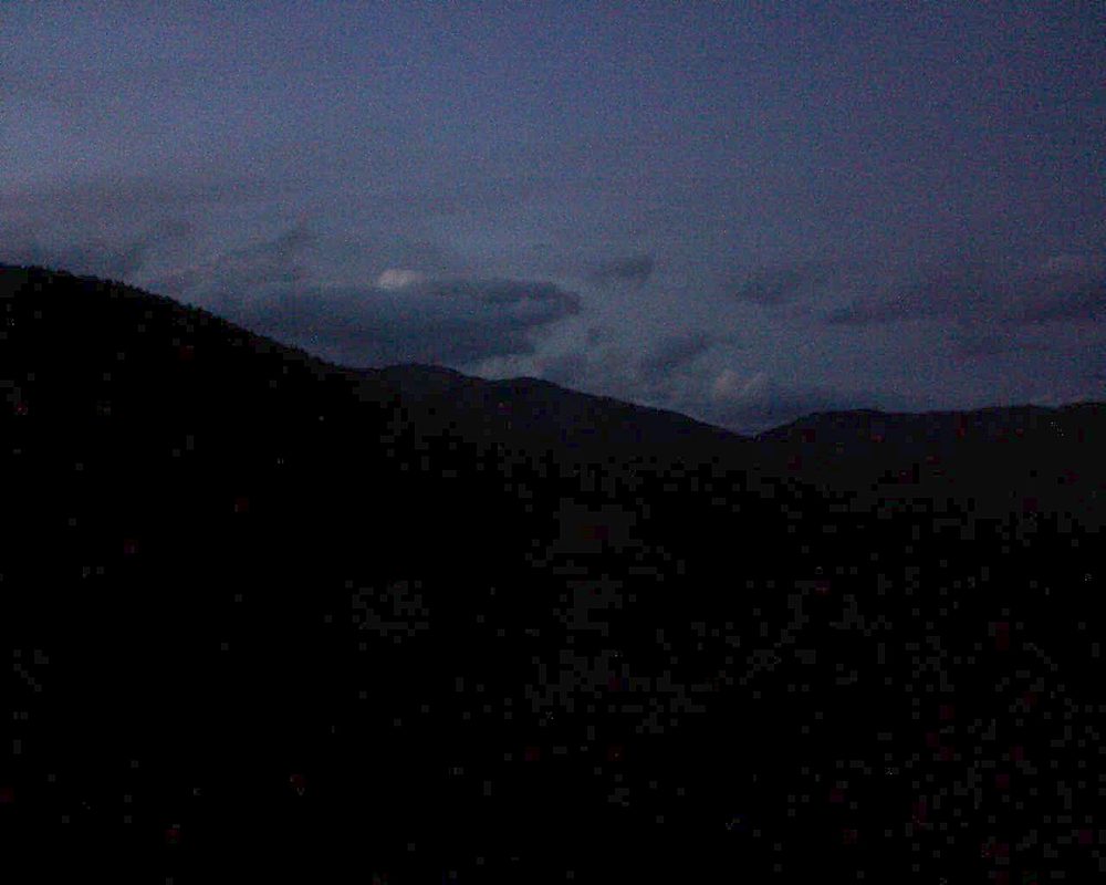 Le petit ballon vu depuis le Domaine Langmatt à Murbach le 12.10.2017 à 19:15 Le petit ballon (Alsace, Vosges) le 12.10.2017 à 19:15