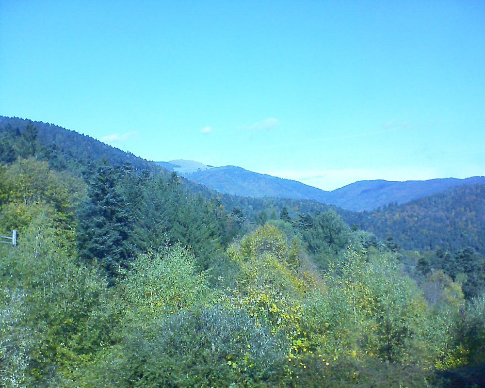 Le petit ballon vu depuis le Domaine Langmatt à Murbach le 13.10.2017 à 13:00 Le petit ballon (Alsace, Vosges) le 13.10.2017 à 13:00