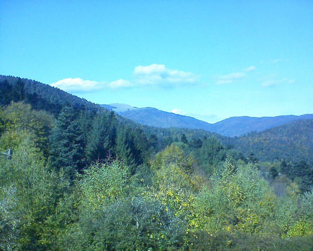 Le petit ballon vu depuis le Domaine Langmatt à Murbach le 13.10.2017 à 14:45 Le petit ballon (Alsace, Vosges) le 13.10.2017 à 14:45