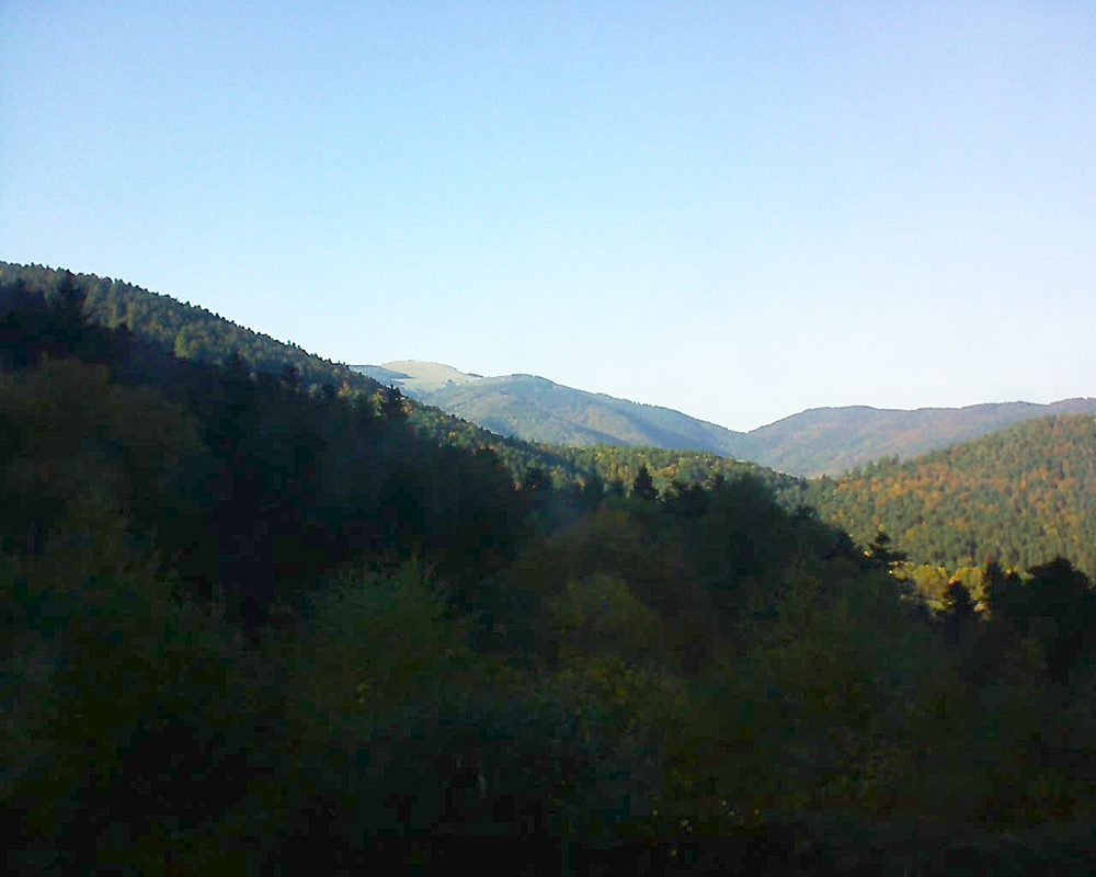 Le petit ballon vu depuis le Domaine Langmatt à Murbach le 14.10.2017 à 16:45 Le petit ballon (Alsace, Vosges) le 14.10.2017 à 16:45