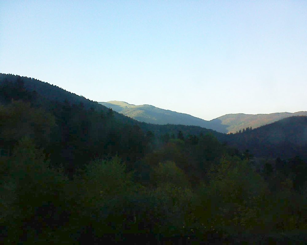 Le petit ballon vu depuis le Domaine Langmatt à Murbach le 15.10.2017 à 17:45 Le petit ballon (Alsace, Vosges) le 15.10.2017 à 17:45