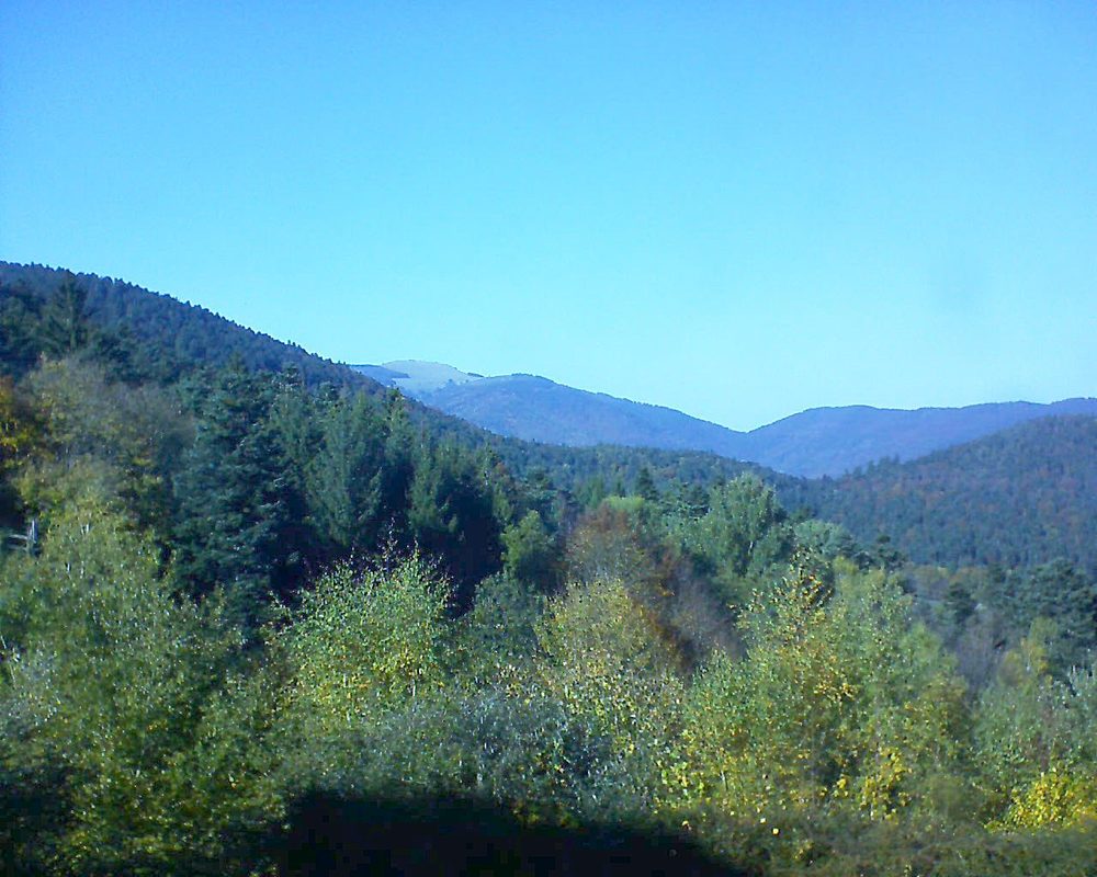 Le petit ballon vu depuis le Domaine Langmatt à Murbach le 16.10.2017 à 15:30 Le petit ballon (Alsace, Vosges) le 16.10.2017 à 15:30