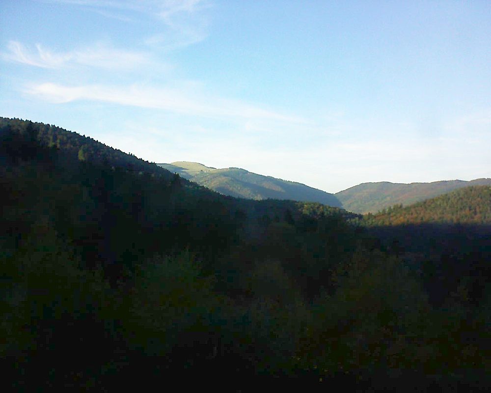 Le petit ballon vu depuis le Domaine Langmatt à Murbach le 17.10.2017 à 17:15 Le petit ballon (Alsace, Vosges) le 17.10.2017 à 17:15