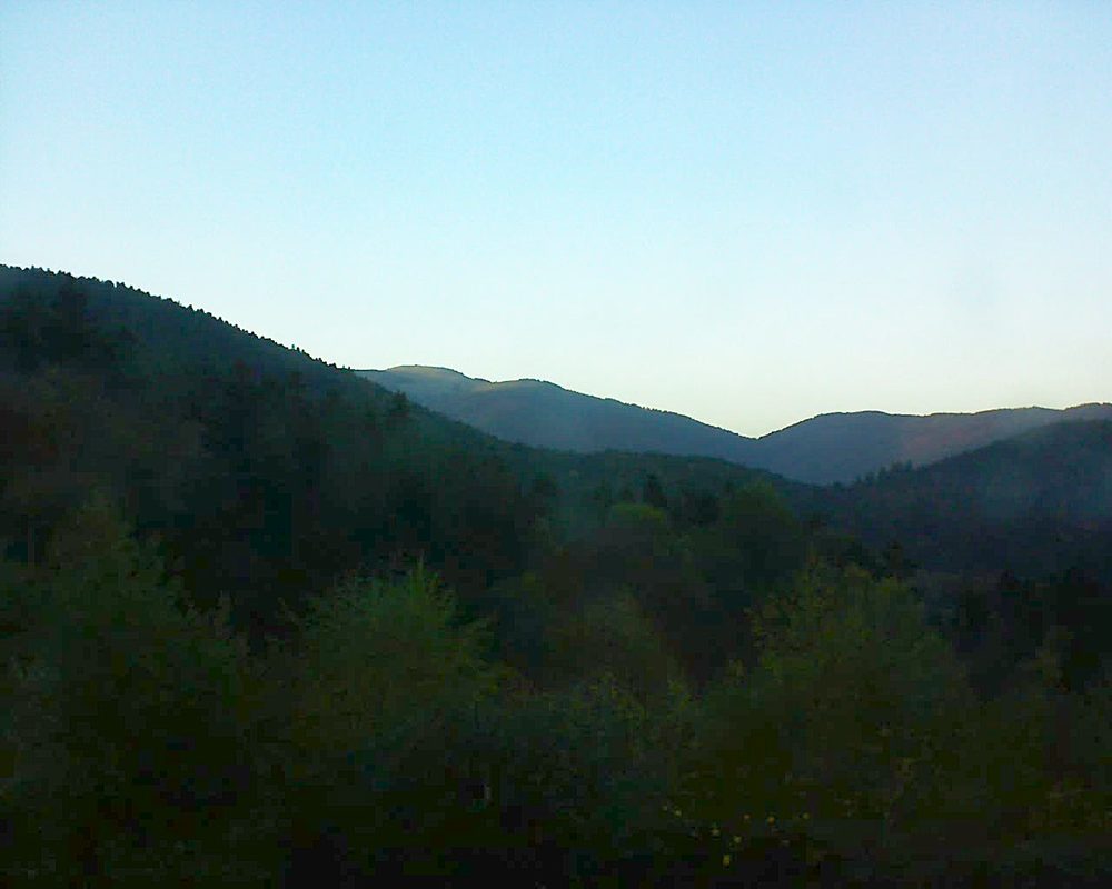 Le petit ballon vu depuis le Domaine Langmatt à Murbach le 18.10.2017 à 18:15 Le petit ballon (Alsace, Vosges) le 18.10.2017 à 18:15
