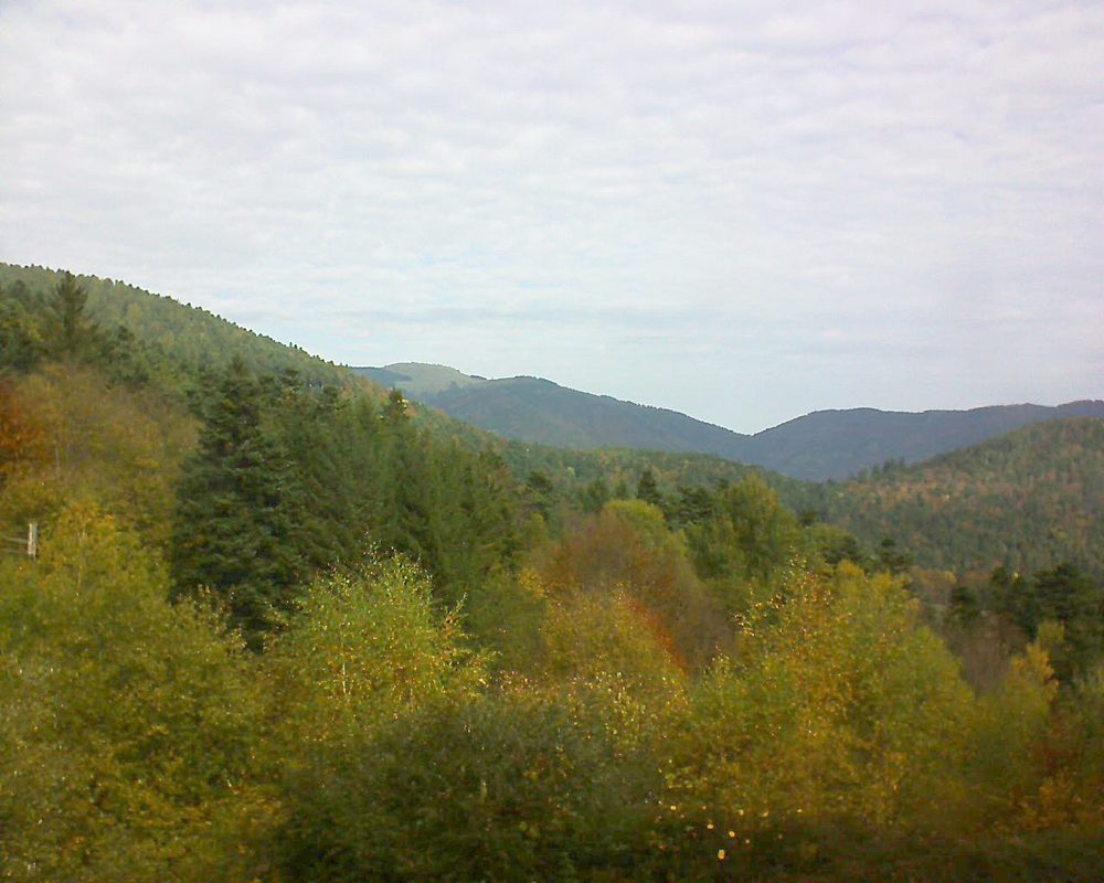 Le petit ballon vu depuis le Domaine Langmatt à Murbach le 19.10.2017 à 12:00 Le petit ballon (Alsace, Vosges) le 19.10.2017 à 12:00