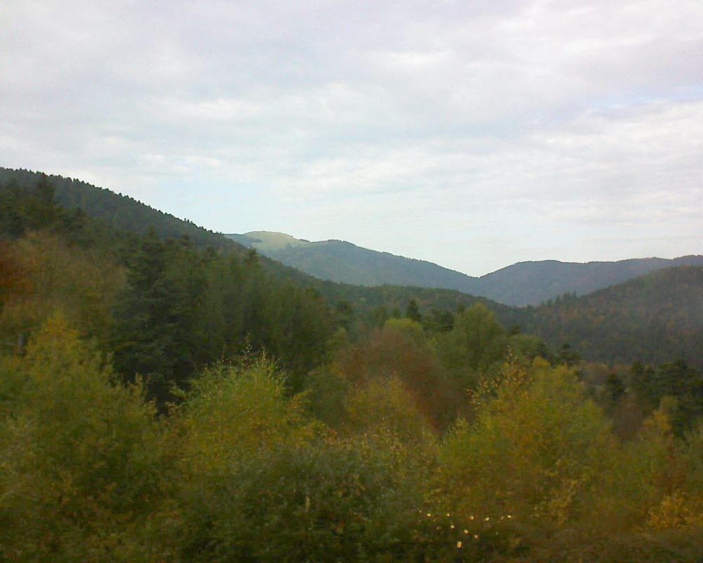 Le petit ballon vu depuis le Domaine Langmatt à Murbach le 19.10.2017 à 15:45 Le petit ballon (Alsace, Vosges) le 19.10.2017 à 15:45