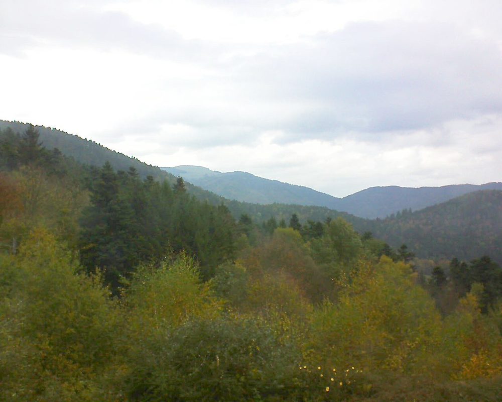 Le petit ballon vu depuis le Domaine Langmatt à Murbach le 20.10.2017 à 11:45 Le petit ballon (Alsace, Vosges) le 20.10.2017 à 11:45