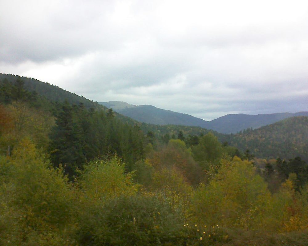 Le petit ballon vu depuis le Domaine Langmatt à Murbach le 20.10.2017 à 14:00 Le petit ballon (Alsace, Vosges) le 20.10.2017 à 14:00
