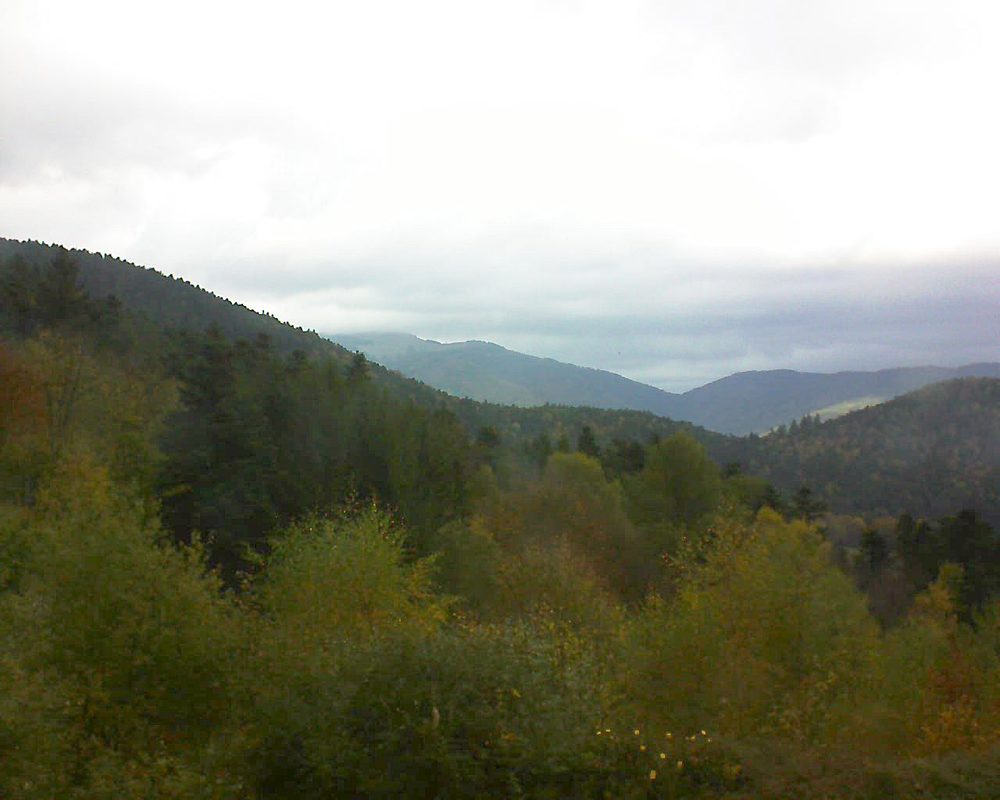 Le petit ballon vu depuis le Domaine Langmatt à Murbach le 20.10.2017 à 14:15 Le petit ballon (Alsace, Vosges) le 20.10.2017 à 14:15