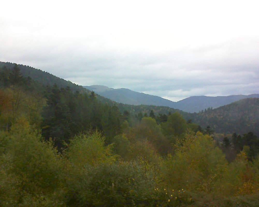 Le petit ballon vu depuis le Domaine Langmatt à Murbach le 20.10.2017 à 14:45 Le petit ballon (Alsace, Vosges) le 20.10.2017 à 14:45